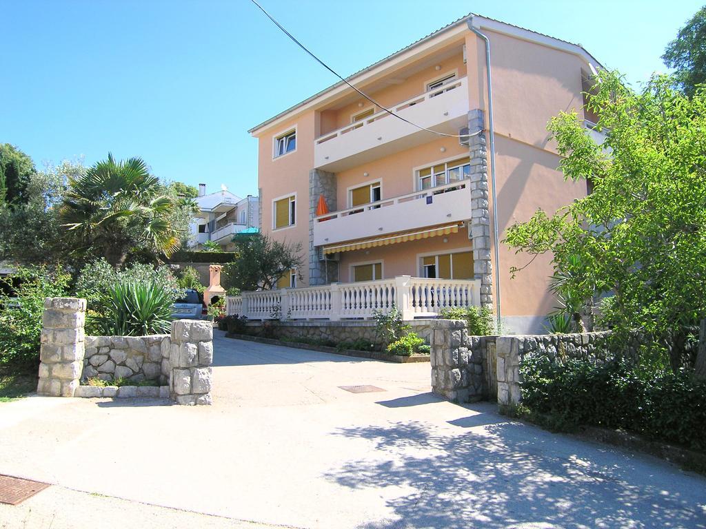 Apartment Julija Krk Town Dış mekan fotoğraf