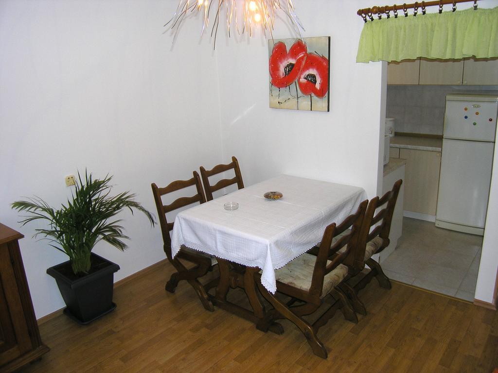 Apartment Julija Krk Town Dış mekan fotoğraf